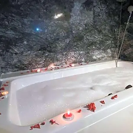 Otel Foremanson Cave 3*